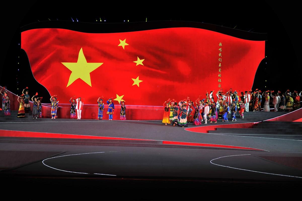 失球!海多斯替补登场世界波破门,国足暂0:1卡塔尔